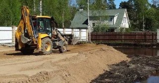 Отсыпка грунта Королев, цена от 210 руб.