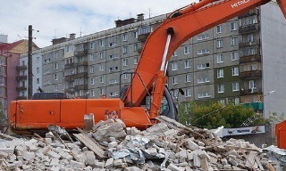 Вывоз строительного мусора с участка в Королев недорого от 1570 руб. | ИП Садыков В. Р.